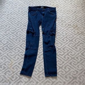 Cargo style, Hudson Jeans!  Light weight w some stretch.